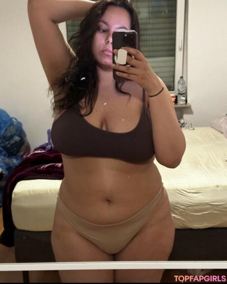 Peachyara nude leaked OnlyFans photo #18