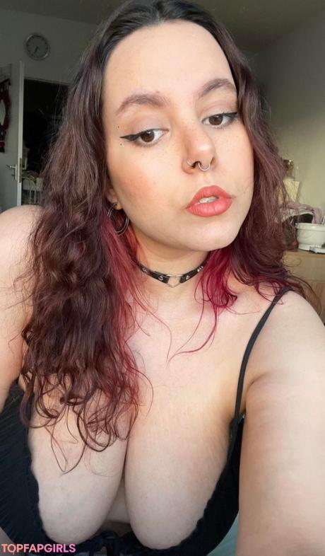 Peachyara nude leaked OnlyFans photo #5