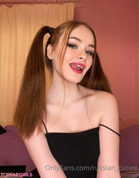 Russian_cutiee nude leaked OnlyFans photo #18