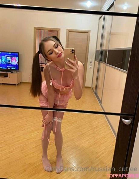 Russian_cutiee nude leaked OnlyFans photo #35