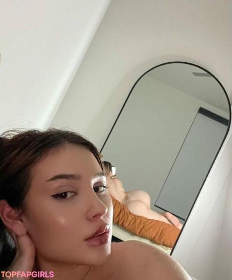 Valeria nude leaked OnlyFans photo #111