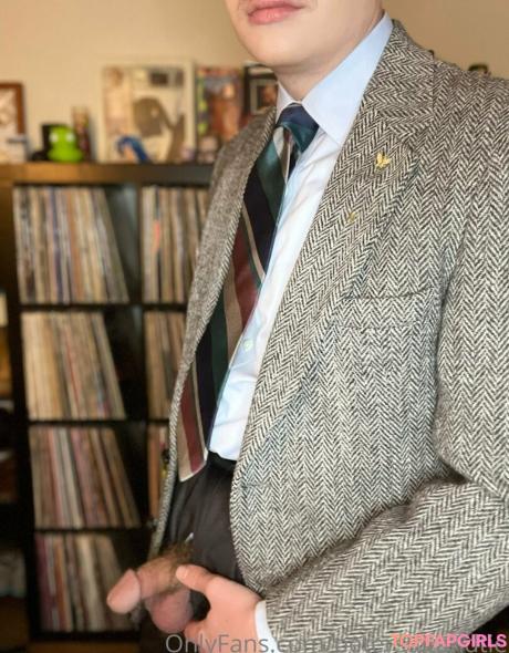 Petersuitandtie nude leaked OnlyFans photo #22