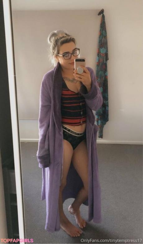 Tinytemptress17 nude leaked OnlyFans photo #45