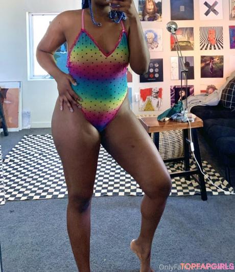 Nillalena nude leaked OnlyFans photo #16