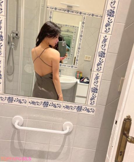 Rikakodesu nude leaked OnlyFans photo #5