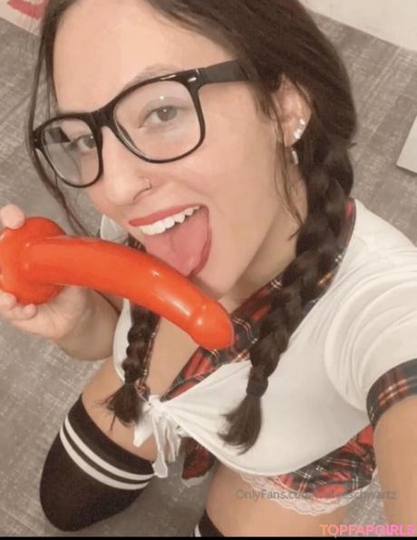 Haileeschwartz nude leaked OnlyFans photo #16