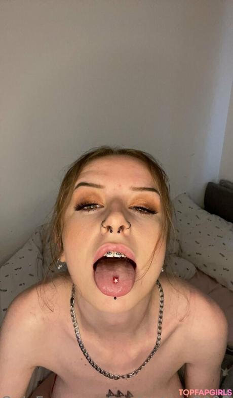 Sophieking8008 nude leaked OnlyFans photo #39
