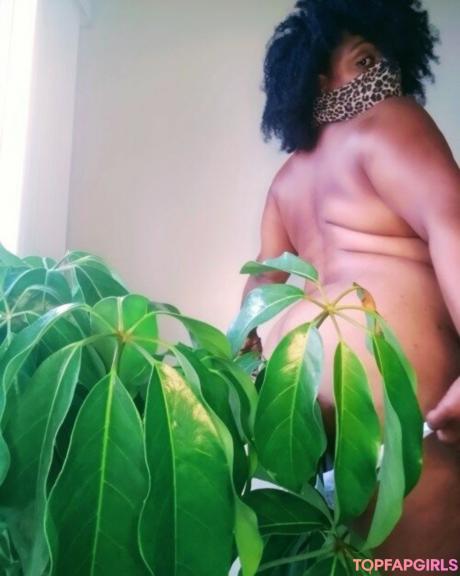 Randiraige nude leaked OnlyFans photo #11