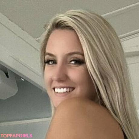 KhloeeSmithhh nude leaked OnlyFans photo #4