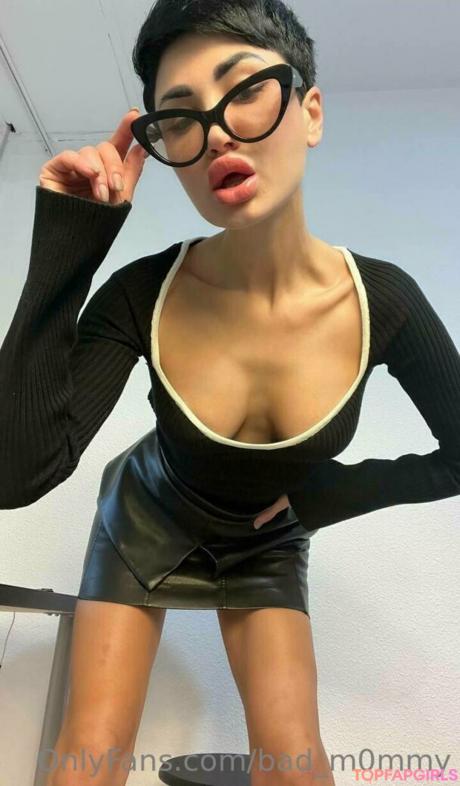 Bad_m0mmy nude leaked OnlyFans photo #33