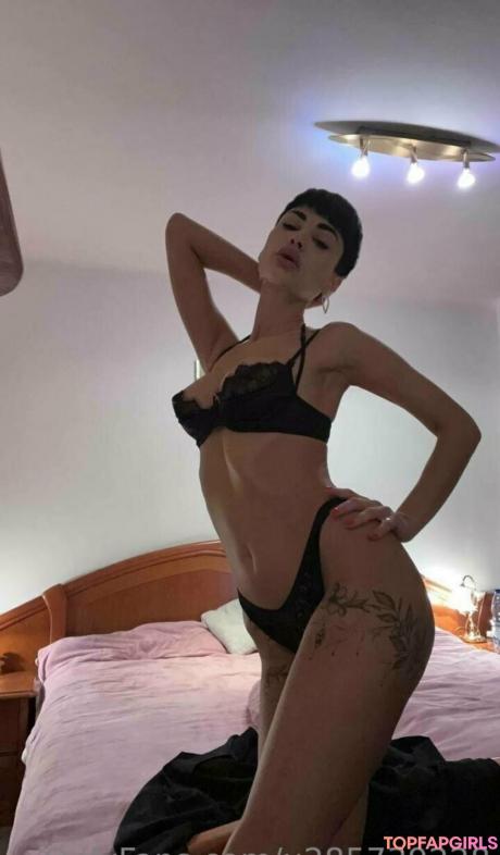 Bad_m0mmy nude leaked OnlyFans photo #57