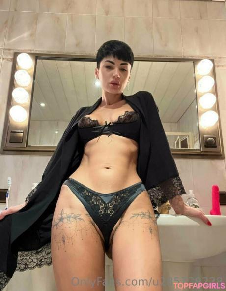 Bad_m0mmy nude leaked OnlyFans photo #96