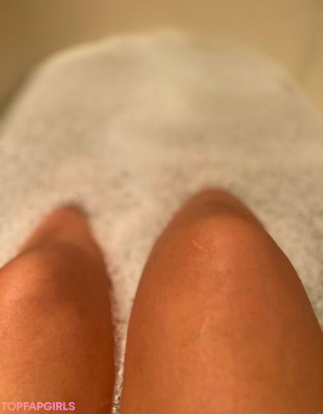 Shellz_angel nude leaked OnlyFans photo #18