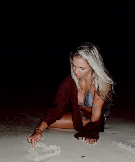 Julia nude leaked OnlyFans photo #15