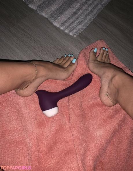 Miliani nude leaked OnlyFans photo #18