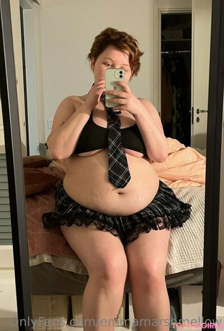 Emmamarshmellow nude leaked OnlyFans photo #15