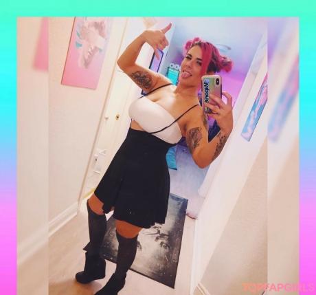 Zombiunicorn nude leaked OnlyFans photo #38