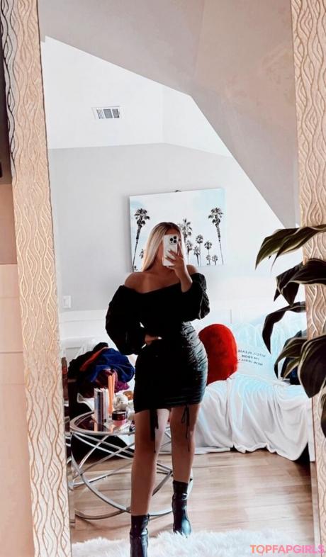 Tatiana nude leaked OnlyFans photo #64