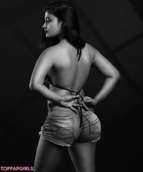 Tanyasinha nude leaked OnlyFans photo #4