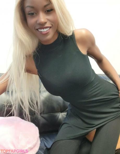 Jezabelvisser nude leaked OnlyFans photo #186