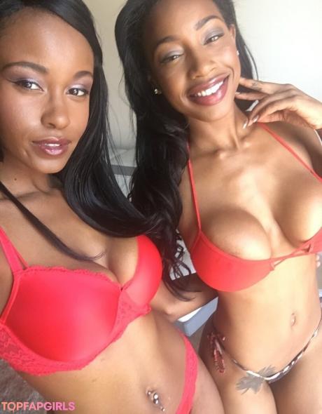 Jezabelvisser nude leaked OnlyFans photo #75