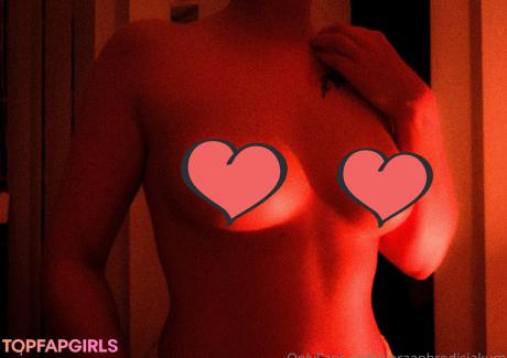 Coraaphrodisiakum nude leaked OnlyFans photo #15