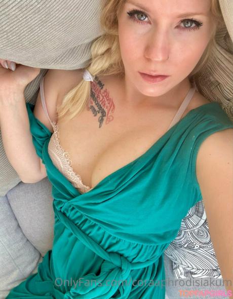 Coraaphrodisiakum nude leaked OnlyFans photo #43