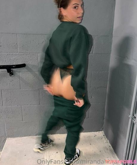Mirandahhmarie nude leaked OnlyFans photo #25