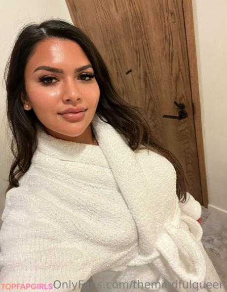 Bellabendss nude leaked OnlyFans photo #5