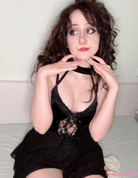 Myrteya nude leaked OnlyFans photo #4