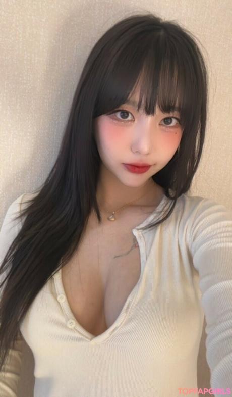 ChuJeong nude leaked OnlyFans photo #14