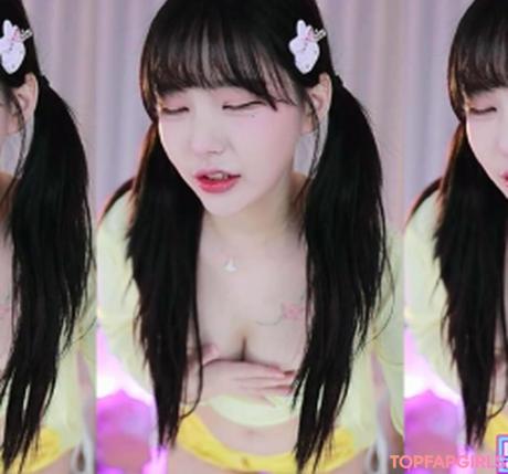 ChuJeong nude leaked OnlyFans photo #2