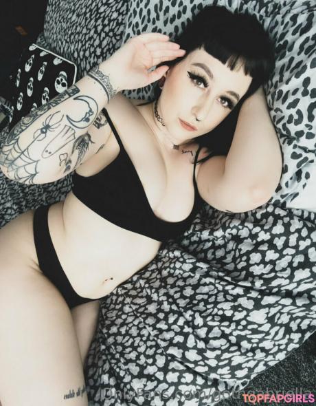 Gothgabriella nude leaked OnlyFans pic