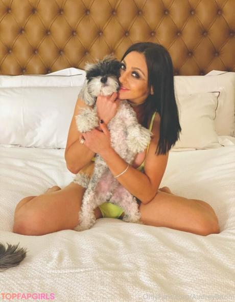 Audreybitoni nude leaked OnlyFans photo #199