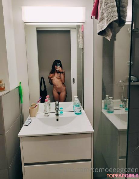 Tomoeeegozen nude leaked OnlyFans photo #12
