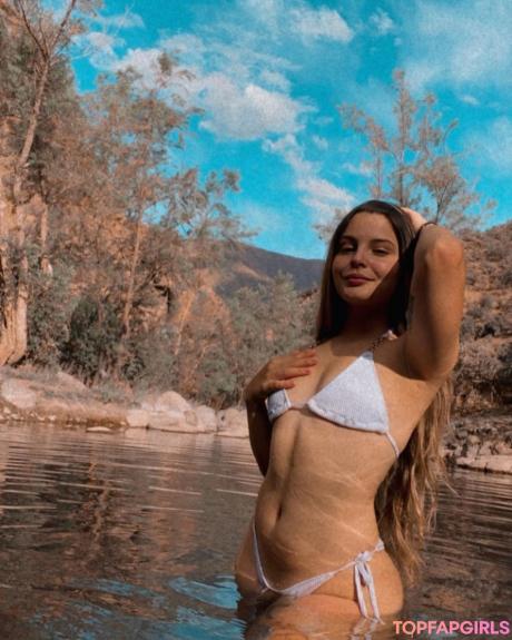 Luz nude leaked OnlyFans photo #7