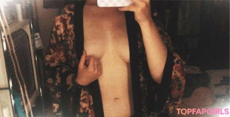 Robinginger nude leaked OnlyFans photo #8
