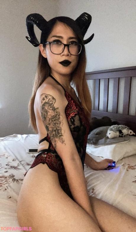Skelly-tan nude leaked OnlyFans photo #45
