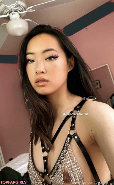 Goddessjun nude leaked OnlyFans photo #33