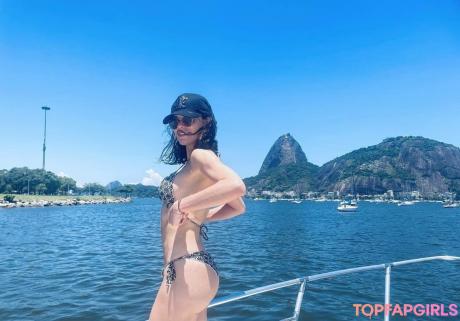 Alinne nude leaked OnlyFans photo #2