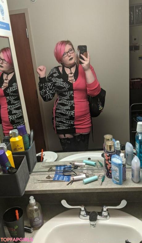Emopink69 nude leaked OnlyFans photo #130
