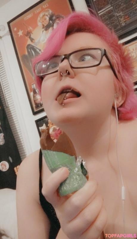 Emopink69 nude leaked OnlyFans photo #132