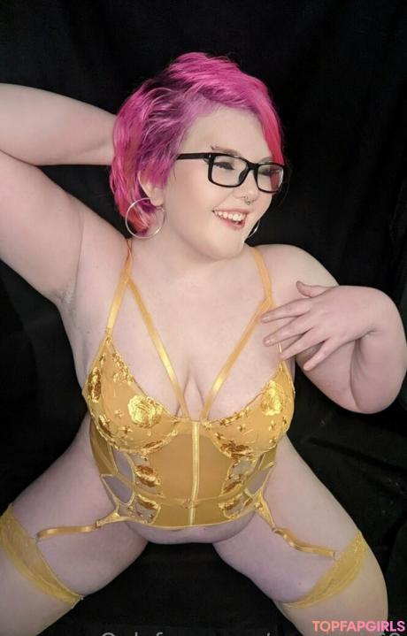 Emopink69 nude leaked OnlyFans photo #13
