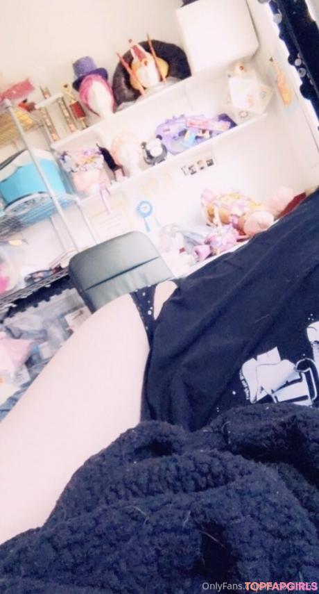 Emopink69 nude leaked OnlyFans photo #138