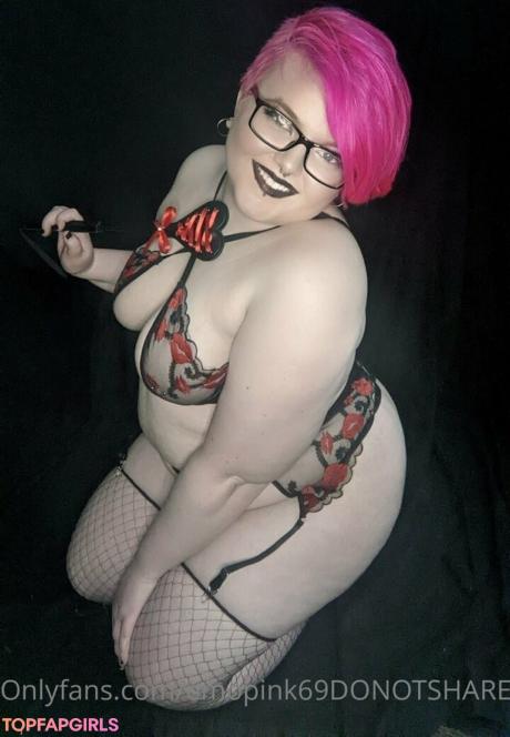 Emopink69 nude leaked OnlyFans photo #18