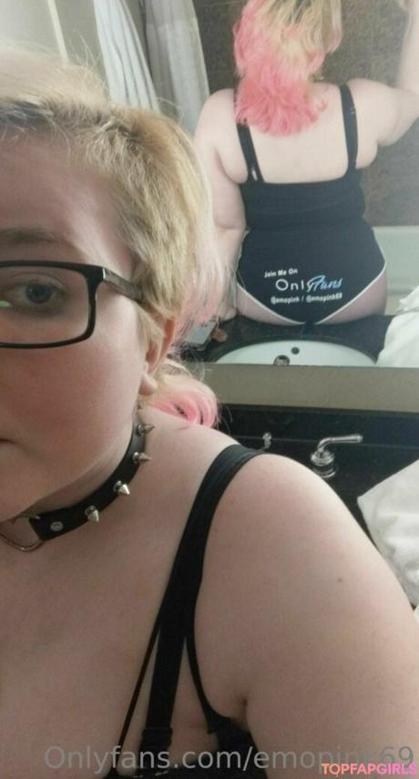 Emopink69 nude leaked OnlyFans photo #217