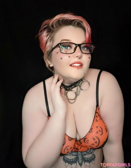 Emopink69 nude leaked OnlyFans photo #230