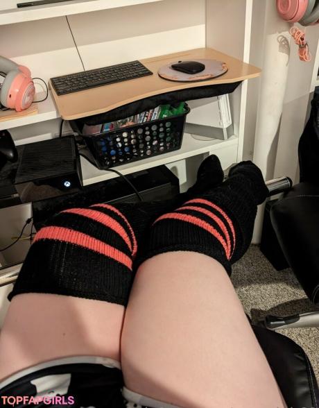 Emopink69 nude leaked OnlyFans photo #239