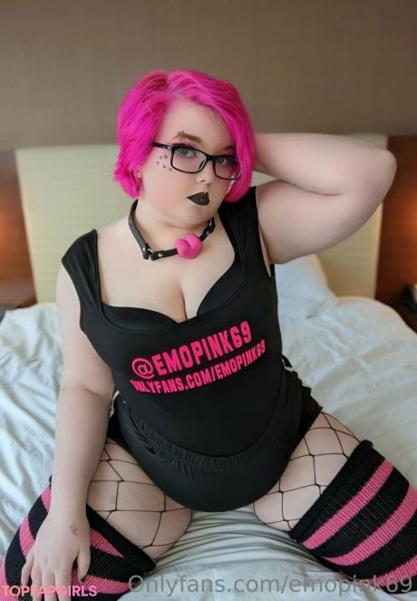 Emopink69 nude leaked OnlyFans photo #265