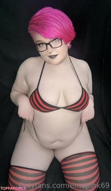 Emopink69 nude leaked OnlyFans photo #61